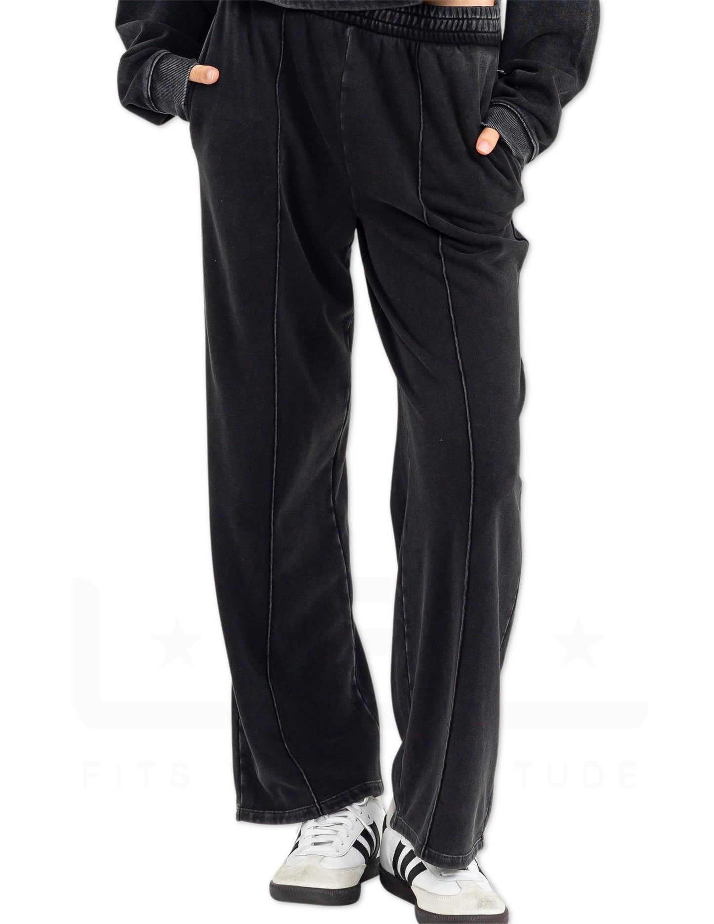 Pintuck Sweatpants - Black