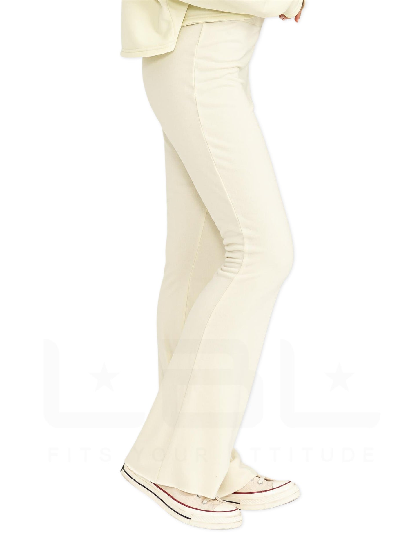 Mid-Rise Flare Pants - Cream