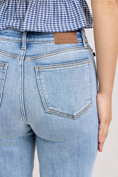 HW Ankle Straight Straight Jean