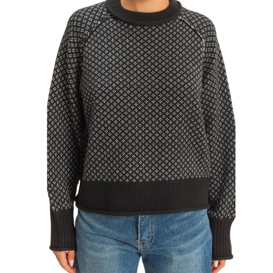 Black / White Sweater