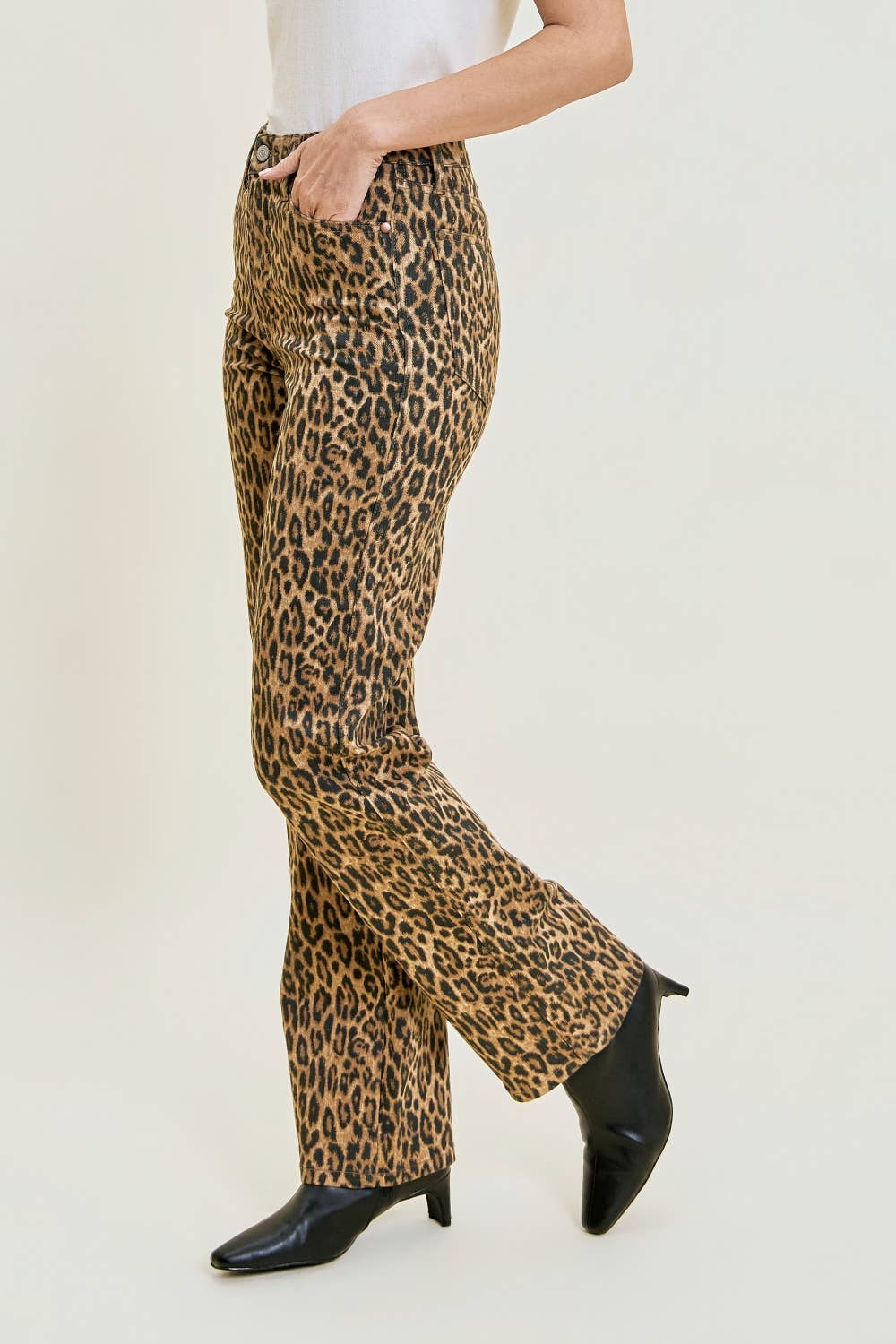 HW T.C. KIMBERLY Leopard Classic Straight