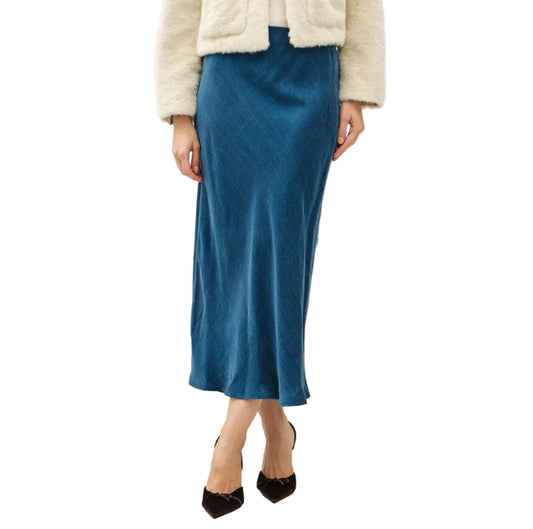 [NEW SHADE] Silky Suede Teal Blue